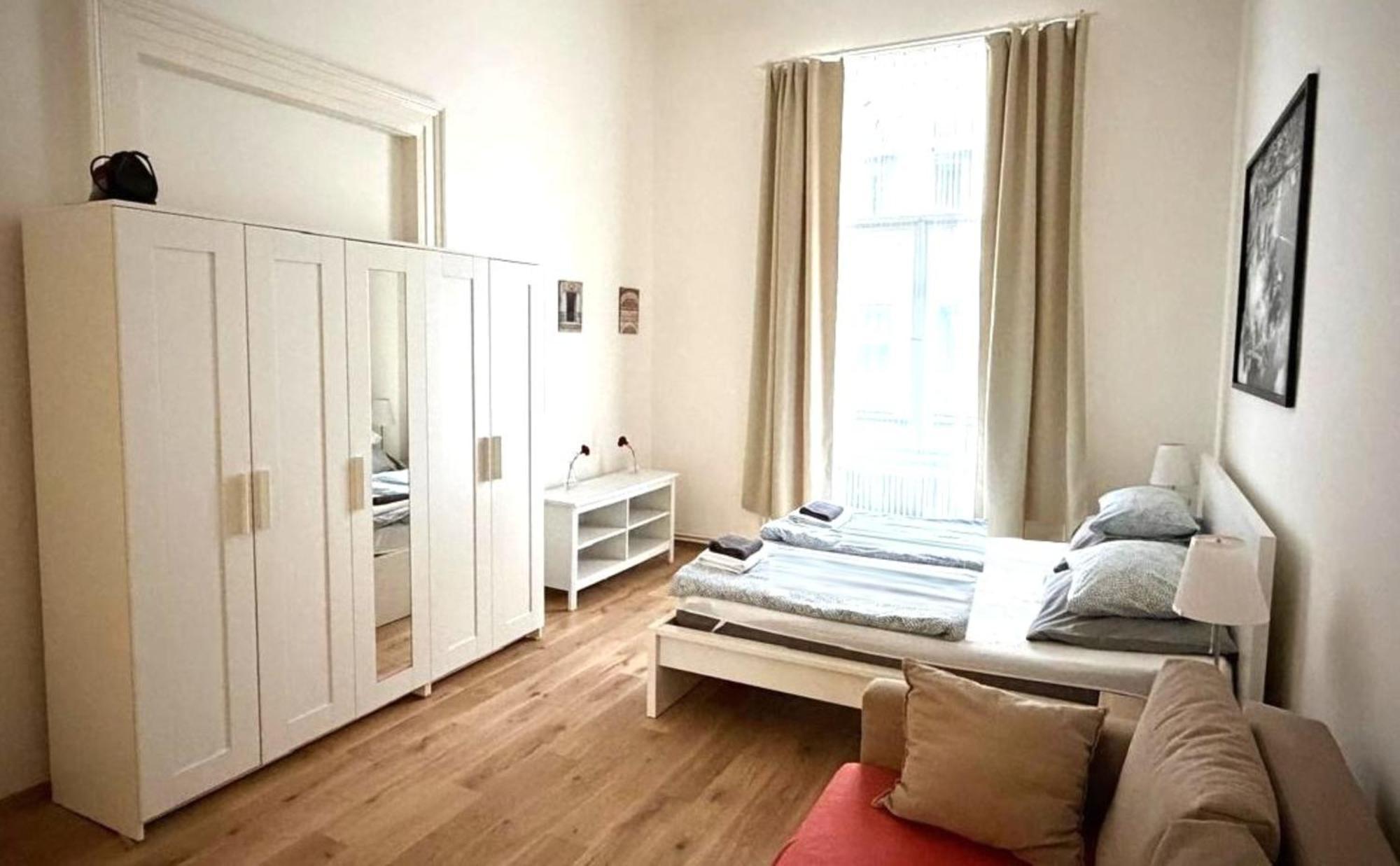 Aparthotel Wenceslas — Photos 2